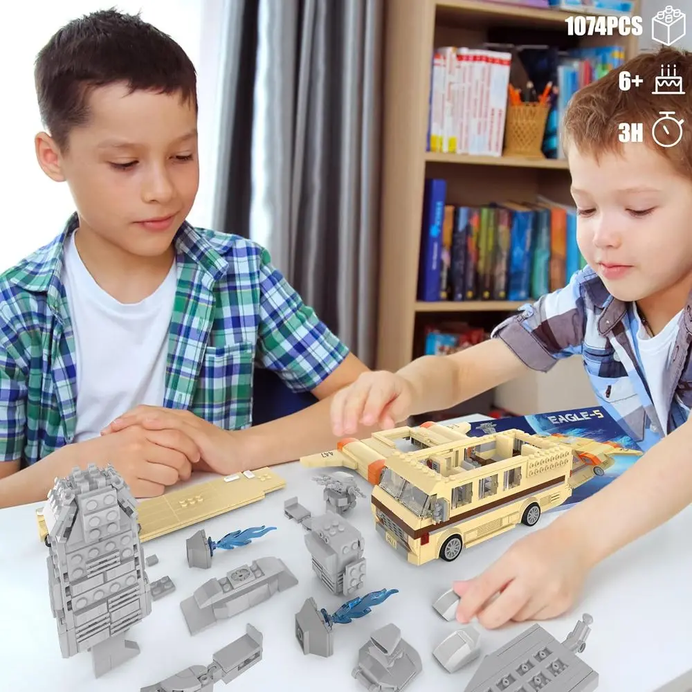 Spaceballs Eagle 5 Mega Maid Juego de construcción para todas las edades, compatible con LEGO, ideal regalo festivo (1068 piezas)