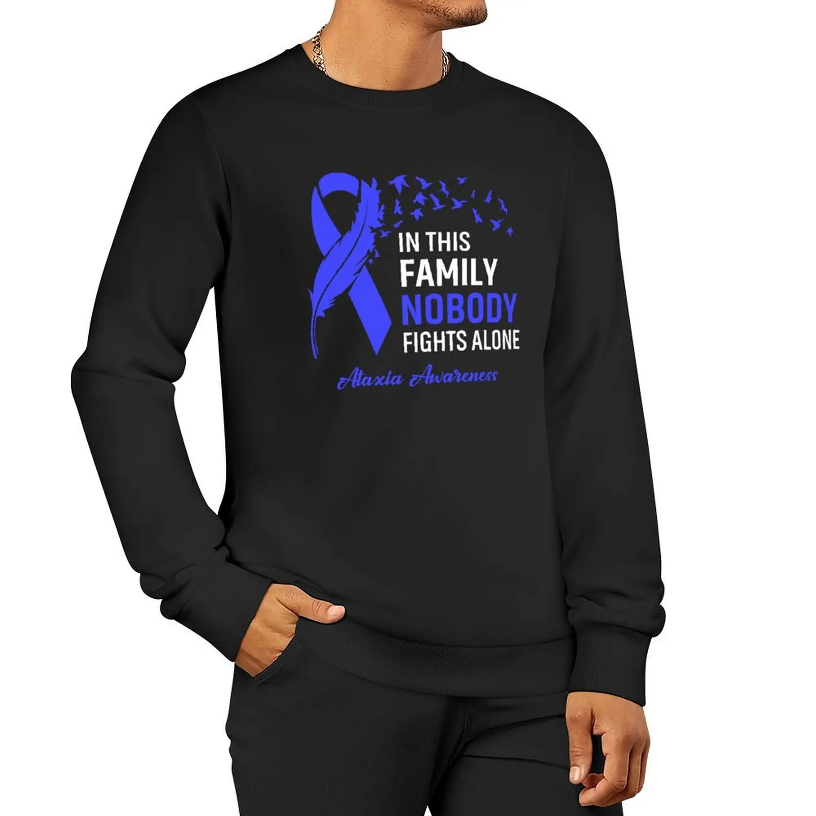 

In This Family Nobody Fights Alone Ataxia Awareness пуловер с перьями и лентой, толстовка с капюшоном, футболки с рисунком, мужские толстовки