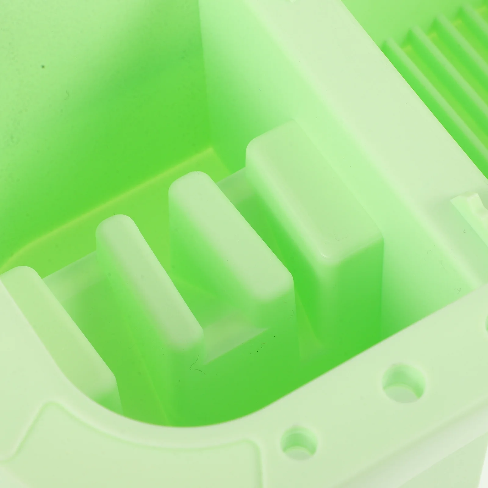 

Plastic Paint Brush Washer Painter Handle Water Bucket Brush Cleaner Color Mixing Holder Portable Painting Supplies