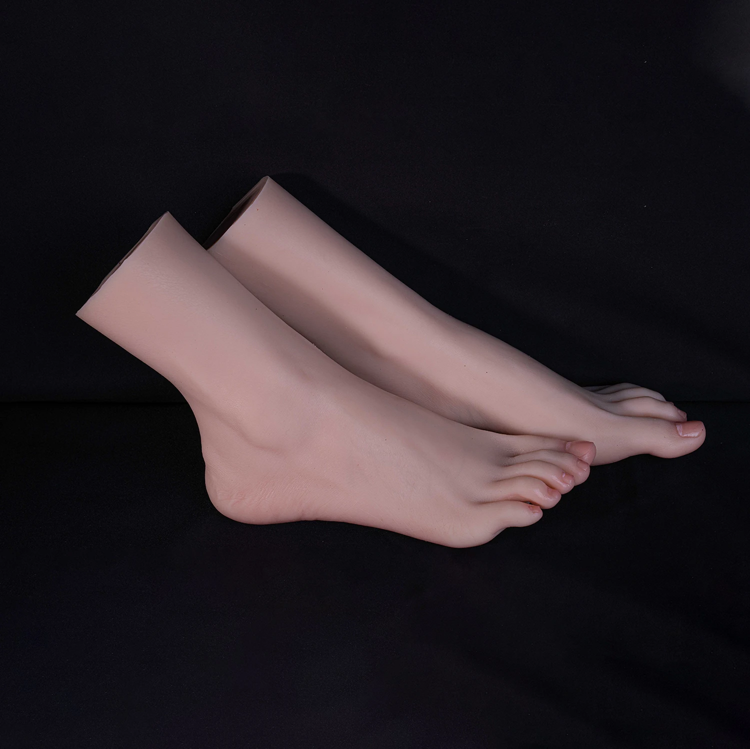 

Реалистичная силиконовая модель ног, женский манекен для практики ногтей, фетиш для фотографий, обувь для рисования, демонстрация ювелирных изделий TG38-18