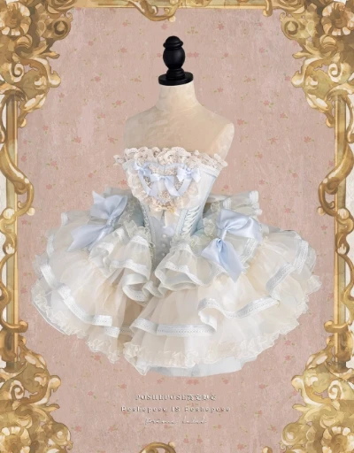 Abito da sposa a fiore bianco con fiocco in pizzo dal design originale. Abiti da principessa corti con reggiseno a lisca di pesce Lolita da donna