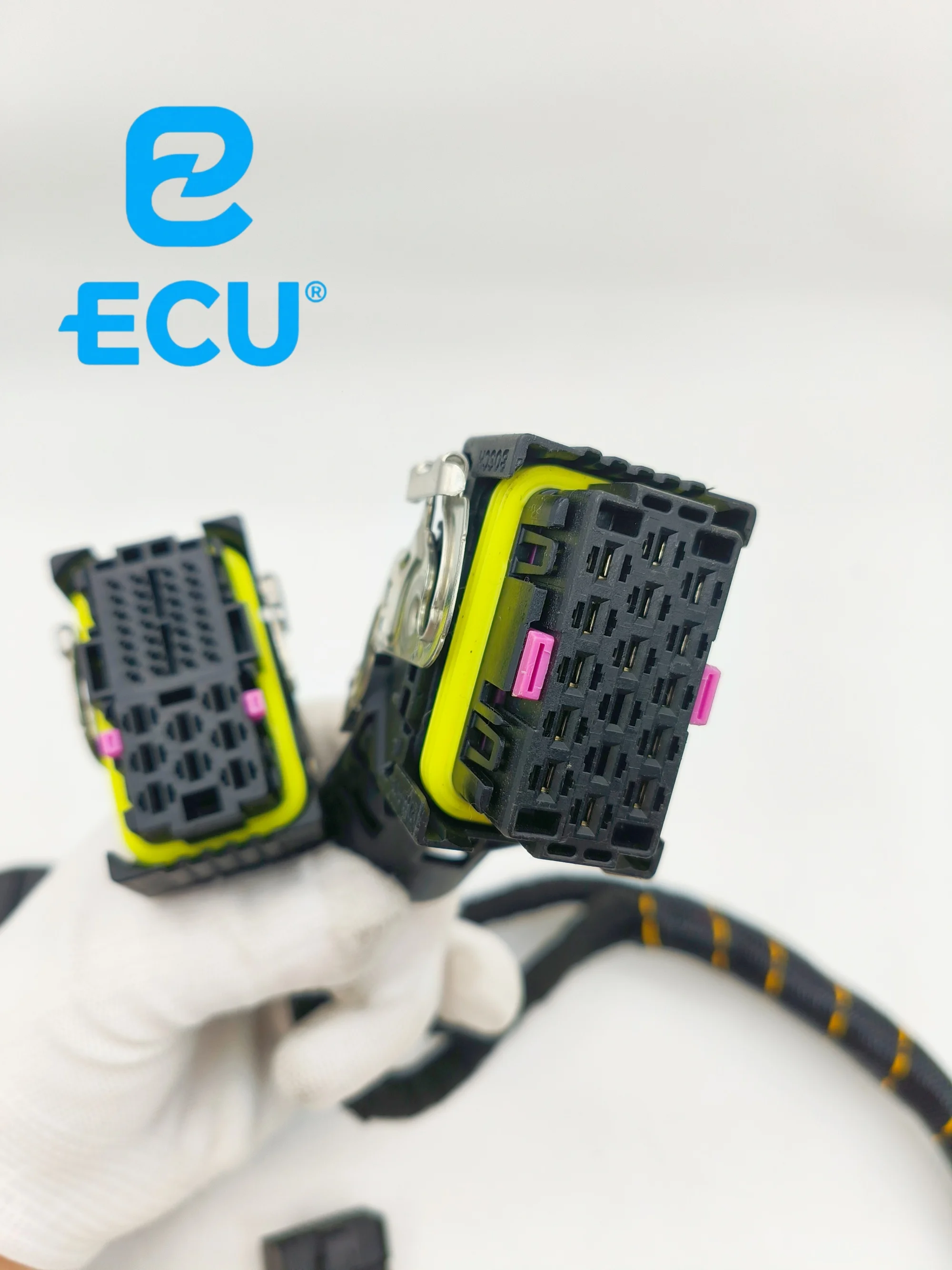 Compatible with Bosch EDC7C32 Doo-san 0281020084 CM800 Diesel Engine ECU Programming Cable