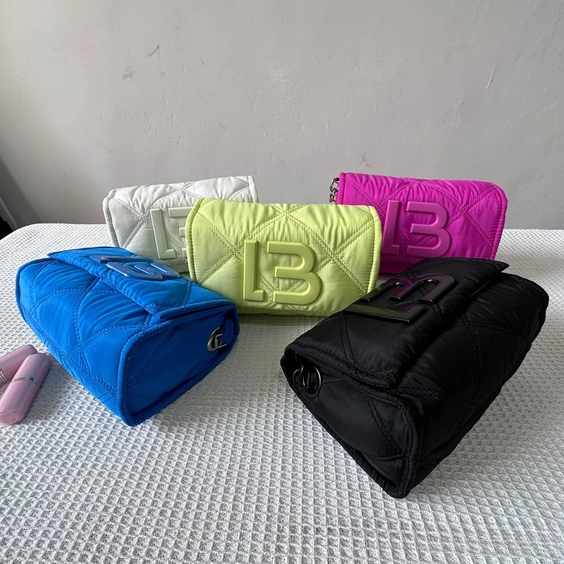 

Женские повседневные сумки, винтажные сумки-мессенджеры с клапаном, бродяги, клатчи, роскошные дизайнерские сумки, сумка-конверт с решетчатой нитью, сумки на плечо