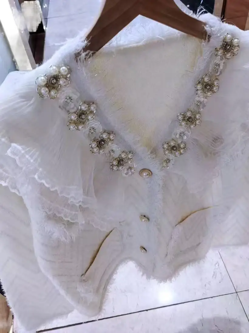 

Real Photo Luxury Style Pearls Diamonds Stitch Knitwear Thick Warm Cardigan Coat For Women Winter Sweater Outwear Knitted Jacket