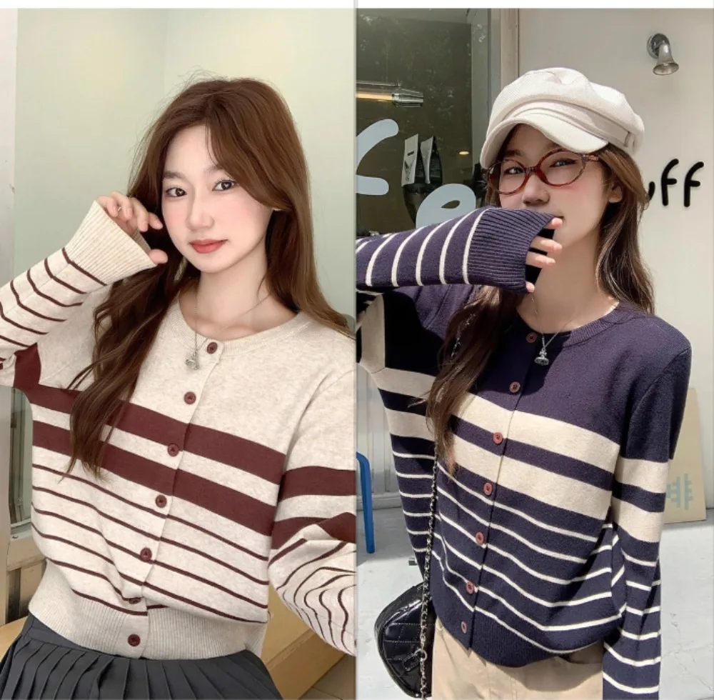 

Casual Striped Knitted Cardigan Women Loose Soft Sweater Jacket Top