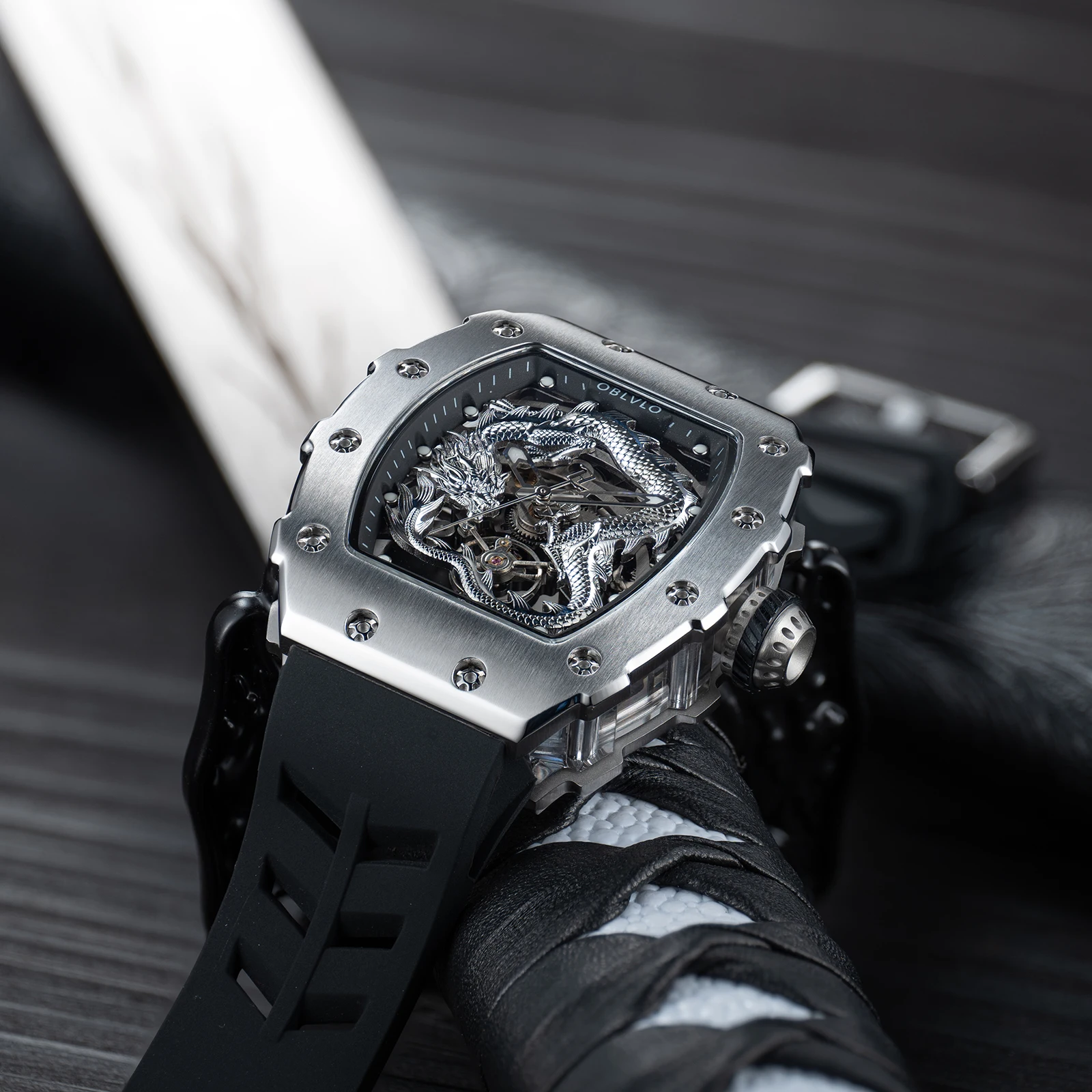 OBLVLO Top Luxury Stainless Steel Tonneau Skeleton Dragon Mechanical Watch Fashion Rubber Sport Automatic Watch Relojs XM-DRAGON