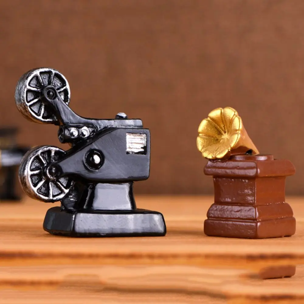 

Retro Dollhouse Ornaments Toy Home Decor Telephone Mini Pianos TV Model Furniture Figurine Decoration Crafts Home Decor