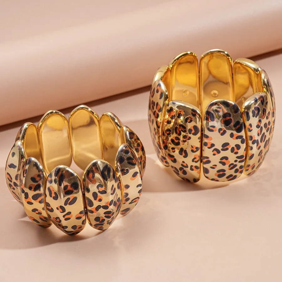 

Exaggerated ABS Acrylic Leopard Printed Elastic Bangles for Women Rectangle Geometric Wide Bracelet Fashion Jewelry