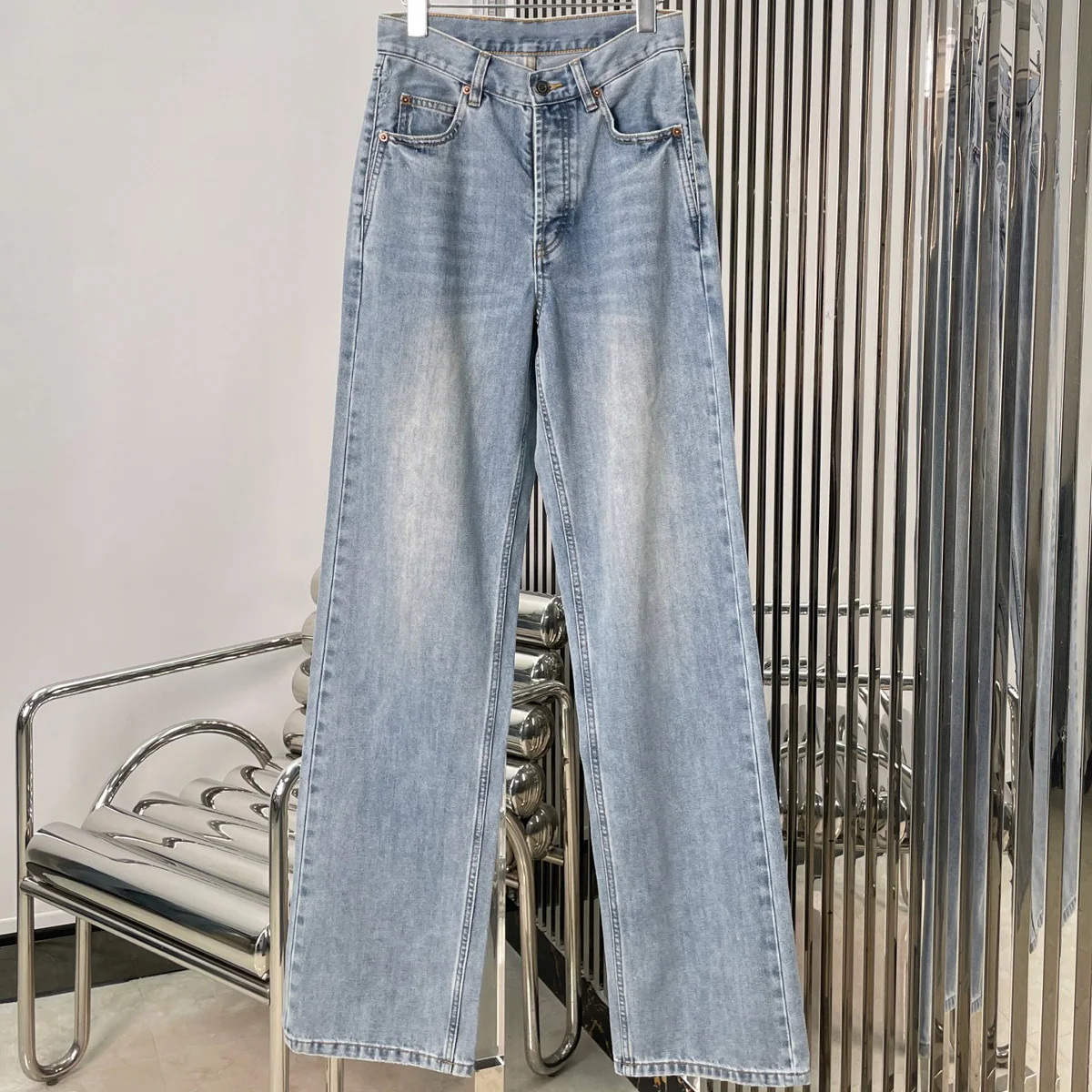 High Quality Women Light Wash Wide Leg Jeans High Waist Button Fly Full Length Loose Straight Denim Pants lyt123772