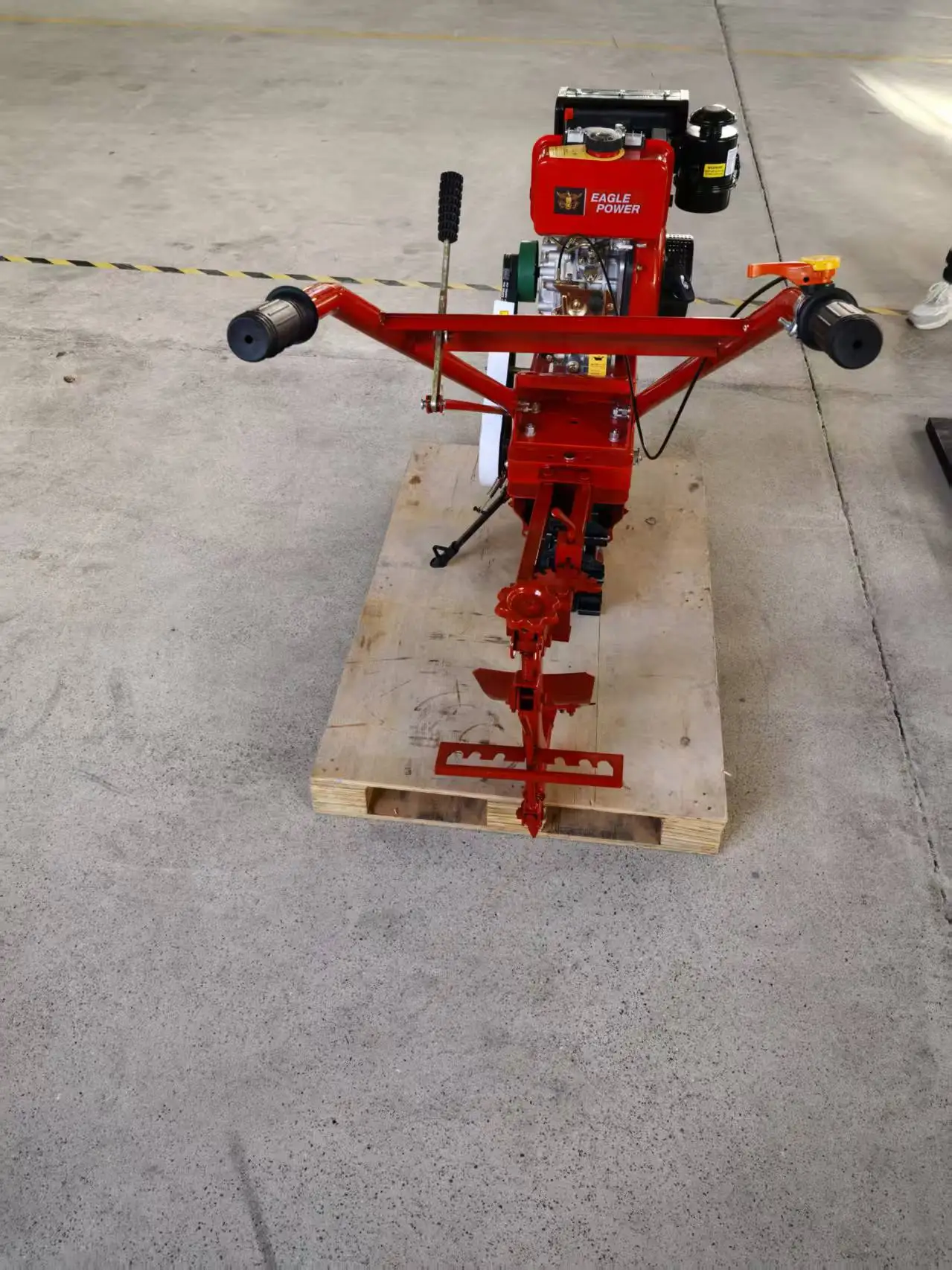 Chain Rail Micro Tiller 173 Air-cooled Diesel Chain Roller Single Wheel Plow Vegetable Garden Trenching And Soil Turning Machine