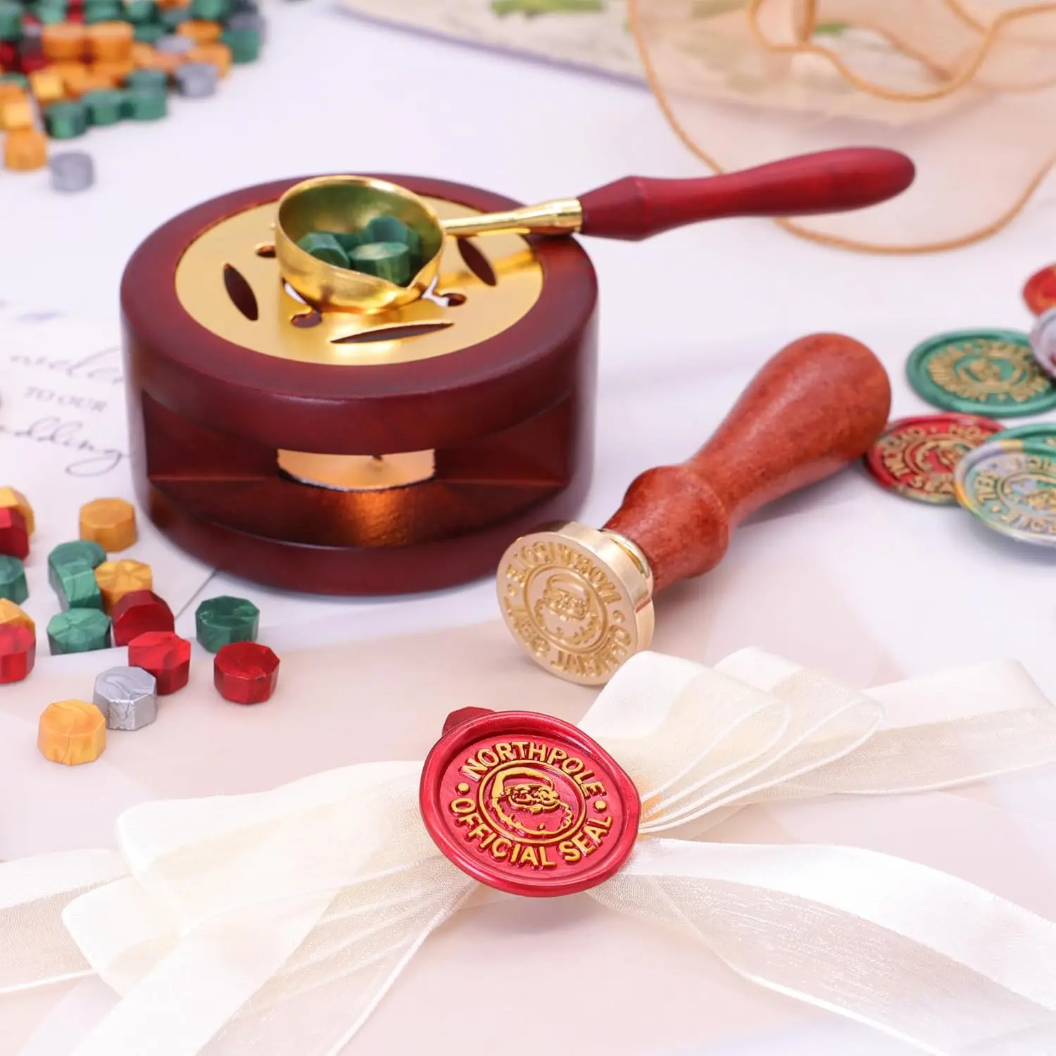 

Набор воска с рождественской печатью - 800 шт. бусин, штамп Санта-Клауса, грелка, ложка, ручки и свечи-чайные свечи для конвертов, букв, поделок