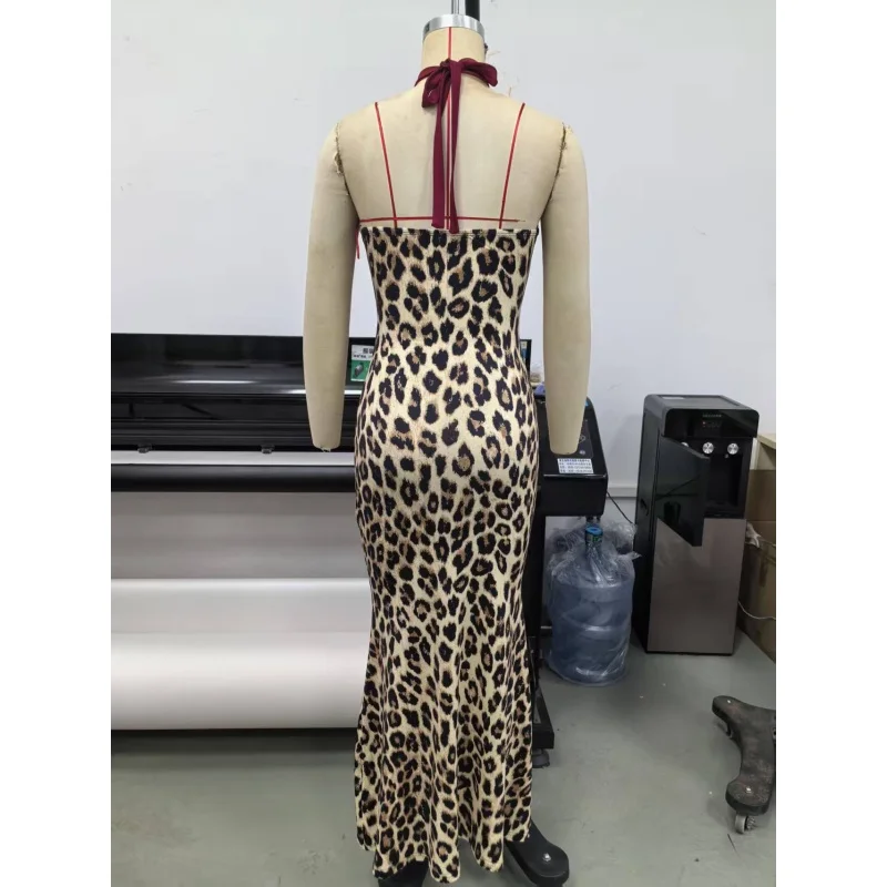 Sommerliches Damen-Meerjungfrauenkleid mit Neckholder und Rückenausschnitt, Leopardenmuster, figurbetontes langes Maxikleid, formelle Abendkleidung, Clubwear, Großhandelskleidung – Detail 7
