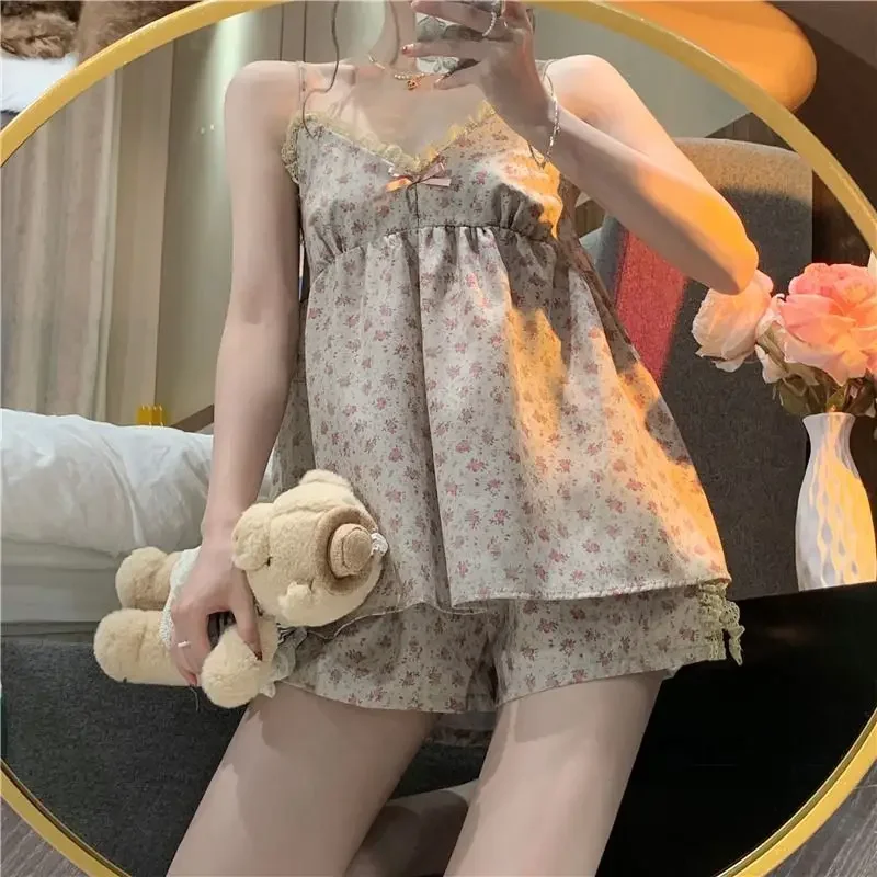 Sweet Floral V-neck Sling Pajamas Set Women's Summer Korean Elegant Lace Wooden Ear Edge Sleeveless Shorts Home Wear Sleepwear