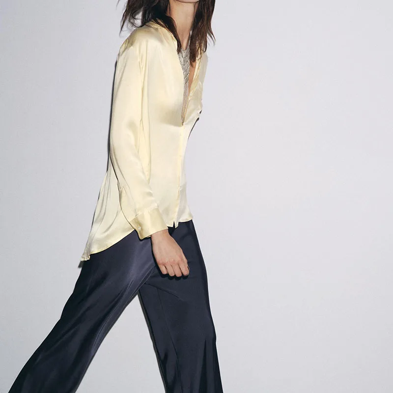 2025年秋新作 レディース イルトケット装飾襟付き ファッション ロングスリーブ レギュラーフィット プレミアム品質ブラウス