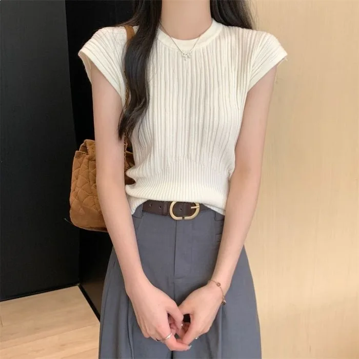 Elegant Korean Style Beautiful Top Slim Fit round Neck Short Sleeve Summer New Arrival Women's Fashion Casual Sweater