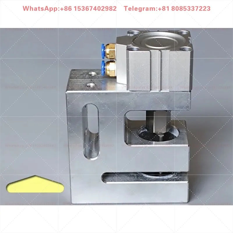 Triangular Hanging Hole Pneumatic Punch Plastic Bag Butterfly Hole Airplane Corner Cutting Punching Machine Equipment