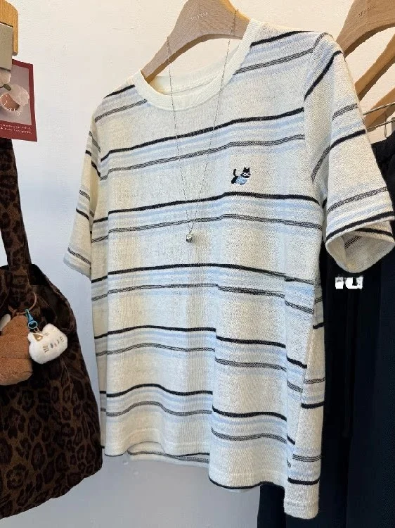 

plus Size Women's T-Shirt Breathable Casual Style Short Sleeve Embroidered Loose Fit Summer Top Striped Pattern Half Sleeve