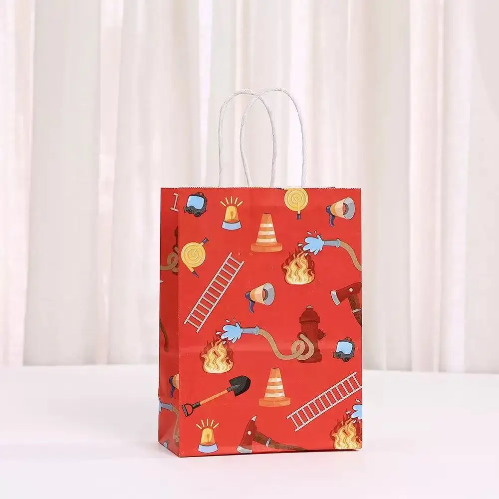 6/24 Stücke Cartoon Feuerwehrmann Thema Papier Geschenke Verpackung Tasche Feuerwehrauto Süßigkeiten Cookie Taschen für Kinder Geburtstag Baby Shower Party Decor – Detail 3