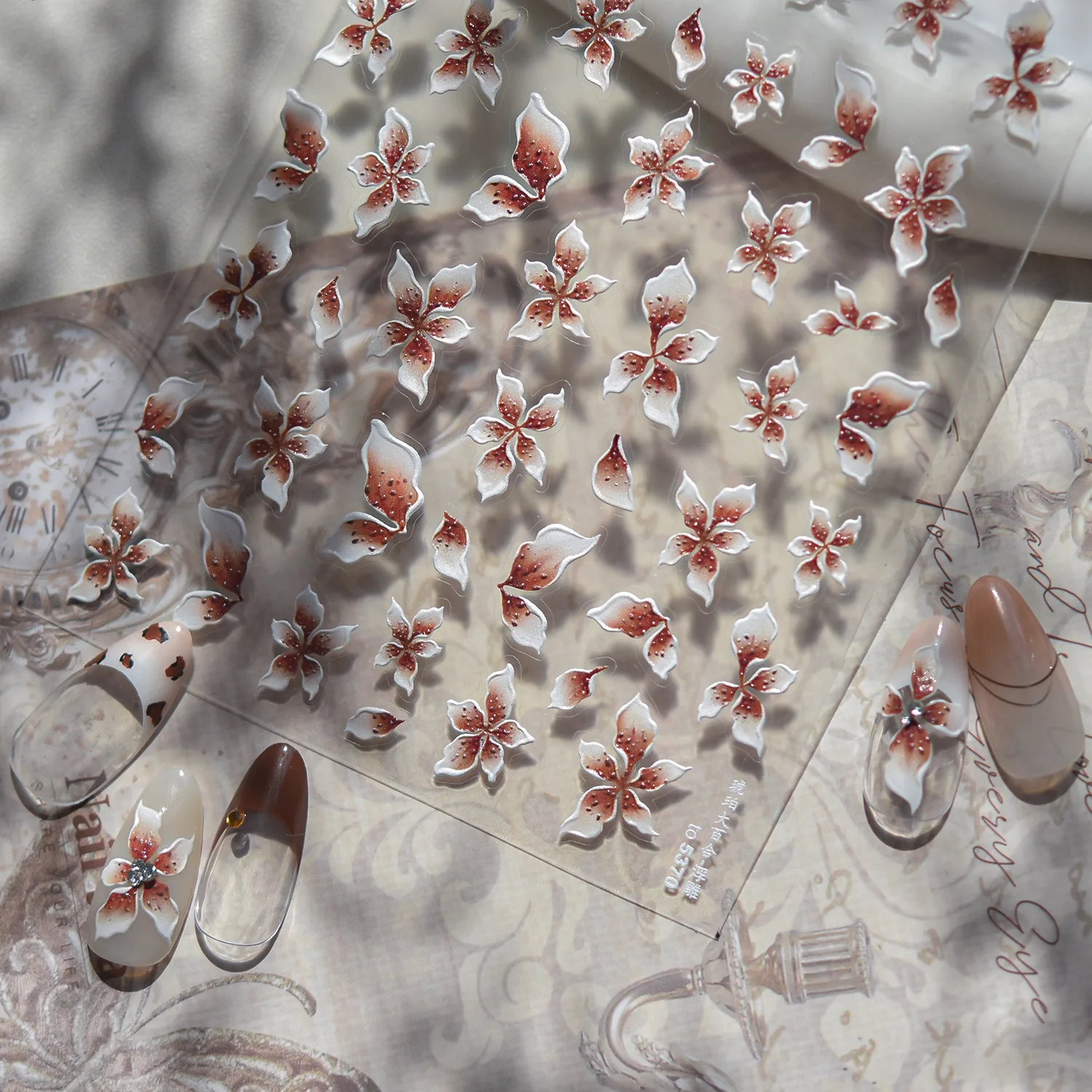 Retro sfumatura petalo fiore frangipano giglio delicato fioritura orchidea gelatina lusso vintage nail art adesivi decalcomanie fascino manicure