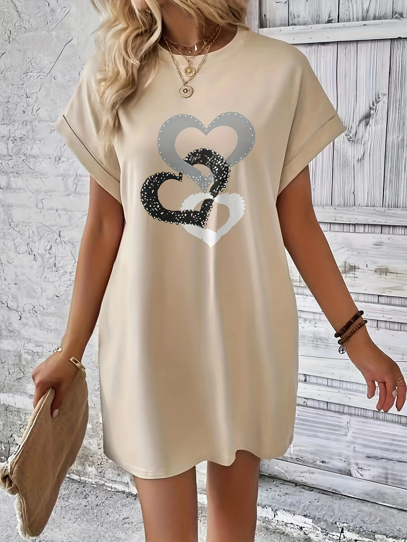 Robe t-shirt décontractée en tricot pour femmes, avec lettres imprimées en forme de cœur, col rond, manches courtes, haut à la mode, noir avec motif de drapeau coloré