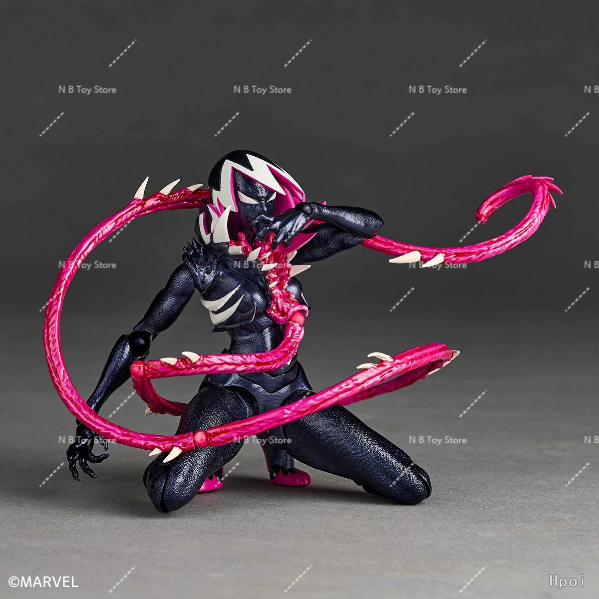 متوفر في المخزون الأصلي Kaiyodo Venom Gwen Revoltech مذهلة YAMAGUCHI Spider Gwen Comics مجموعة شخصيات الرسوم المتحركة نموذج اللعب