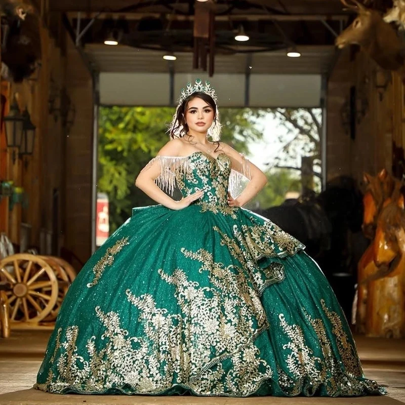 Emerald Green Quinceanera Dress Off The Shoulder Crystal Ball Gown Gold Appliques Lace Corset Sweet 15 Vestidos De Quinceañera