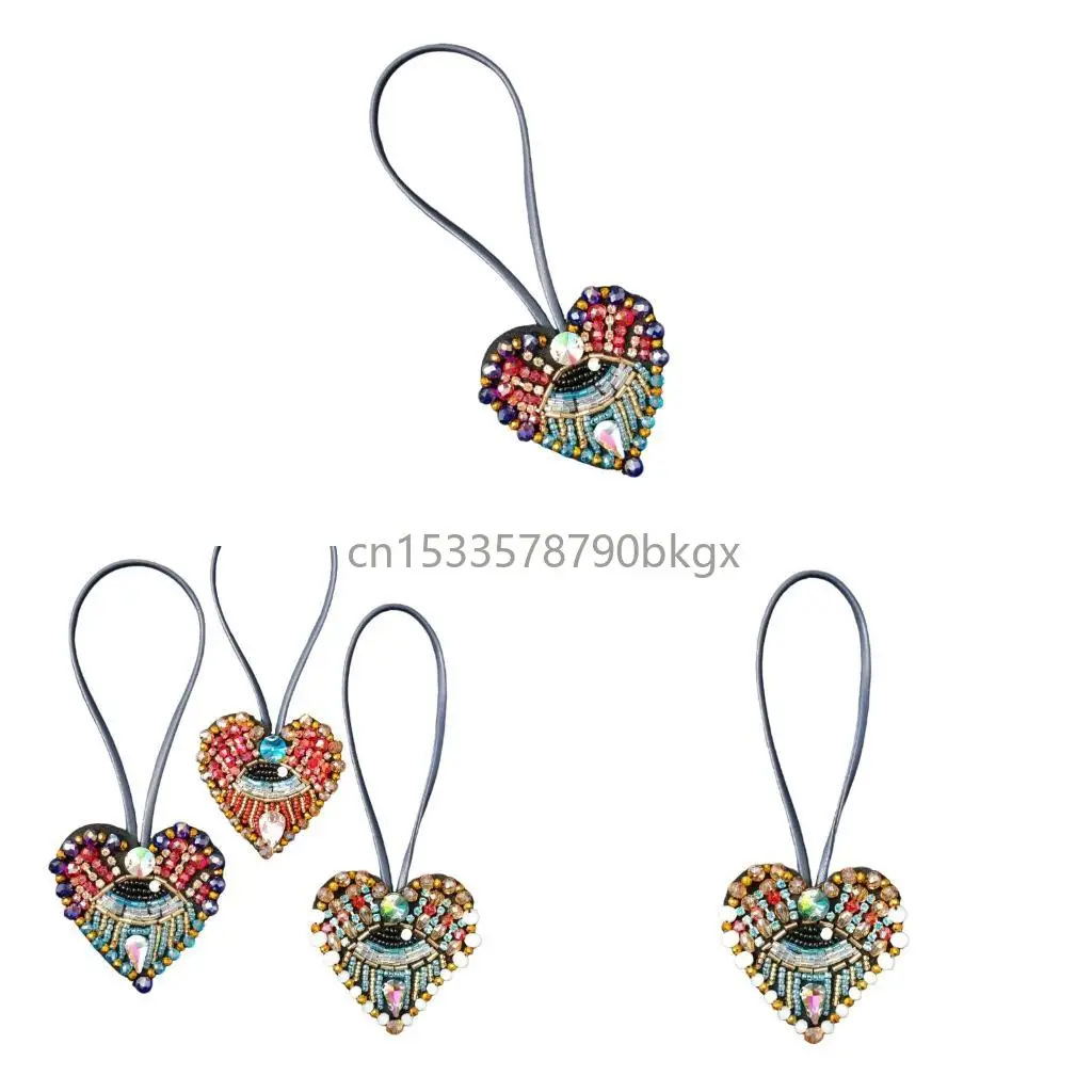 

DIY Crystal Heart Patches For Garment Accessories And Footwear Enhancement Projects J78E