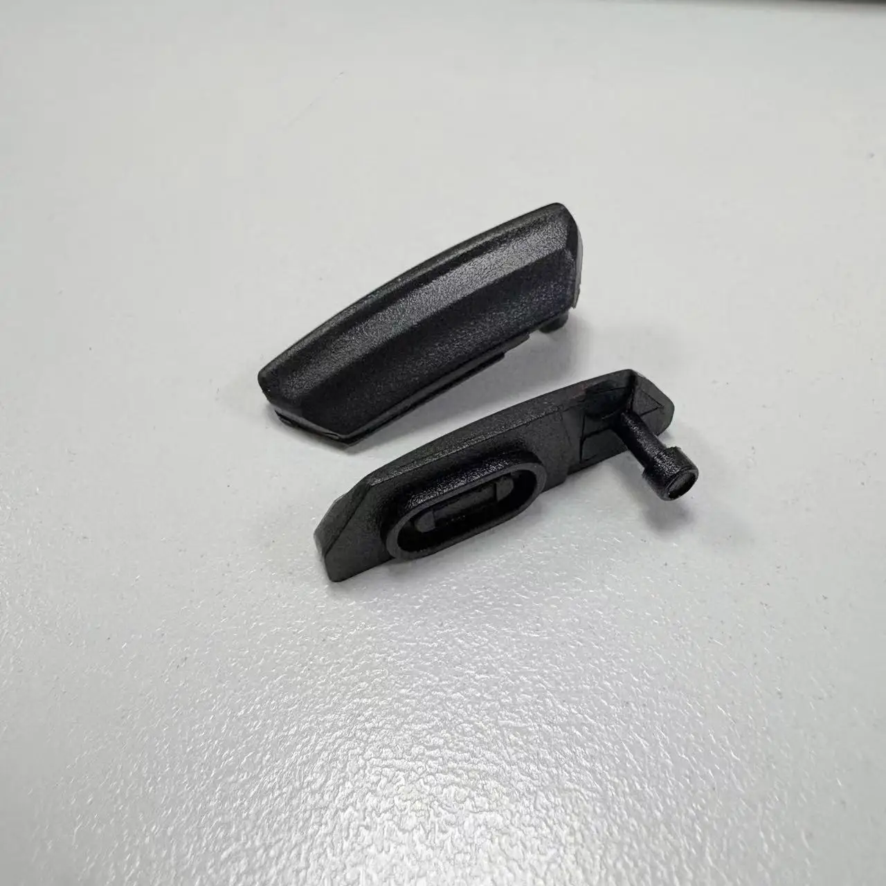 Rubber Cap For Garmin Edge 540 / 840 Rubber Cover GPS Handheld Rear Cover Repair Part
