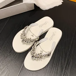Fashion Flip Flops Women Summer Glass Diamond Slippers Women's Daily Outwear Anti Slip Wear-resistant Slippers Designer Sandals