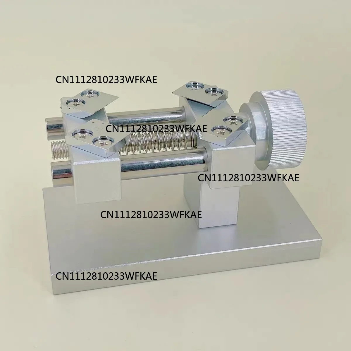 For high-end watches, change the glass from the watch ring, start the outer ring, and open tooth ring maintenance tool.