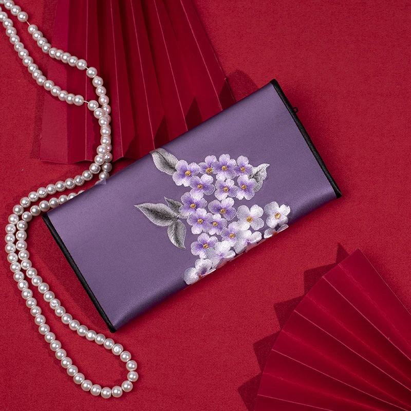 silk-embroidered-long-wallet-women's-handbag-ultra-thin-multi-compartment-card-holder-fashionable-vintage-style