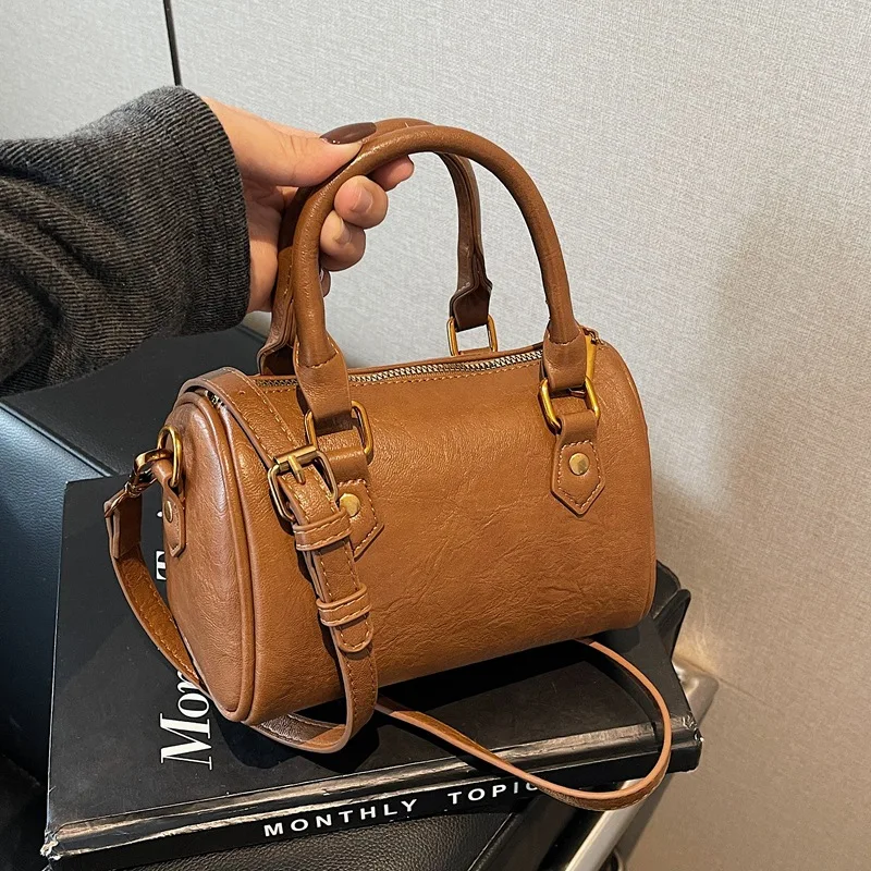 

2025 New Vintage Top Handle Bag for Women, Very Sophisticated Shoulder Crossbody Purse, Extremely Elegant and Versatile​