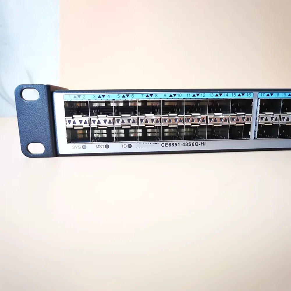 

Для HUAWEI CE6851-48S6Q-HI 48-портовый 10G SFP + 6 портов 40G основной сетевой коммутатор
