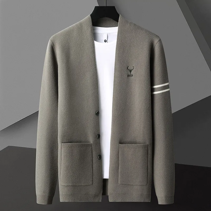 High End Fashion Mens Knitted Cardigan Autumn Winter Preppy style Business Casual Slim Deer Head Embroidery Pocket Sweater Coat