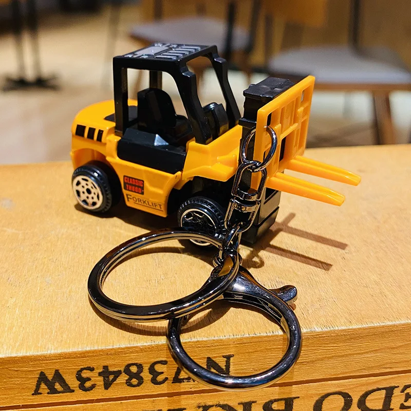 Mini  Excavator Keychain Lightweight Key Ring Pendant Forklift Tractor Construction Truck Cartoon Roller Alloy Model Car Pendant