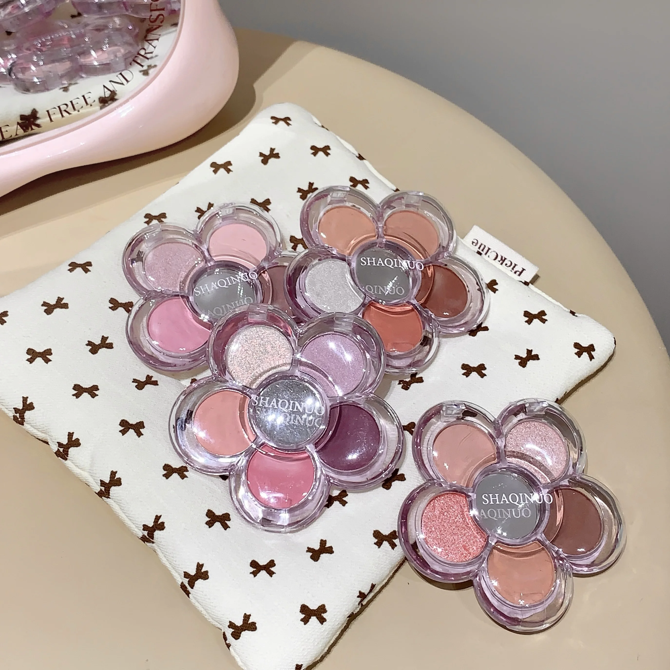 6色の花柄アイシャドウパレット マット ゲゲベア パール調アースカラー スパンコール 長持ちアイシャドウ＆コントゥアパレット