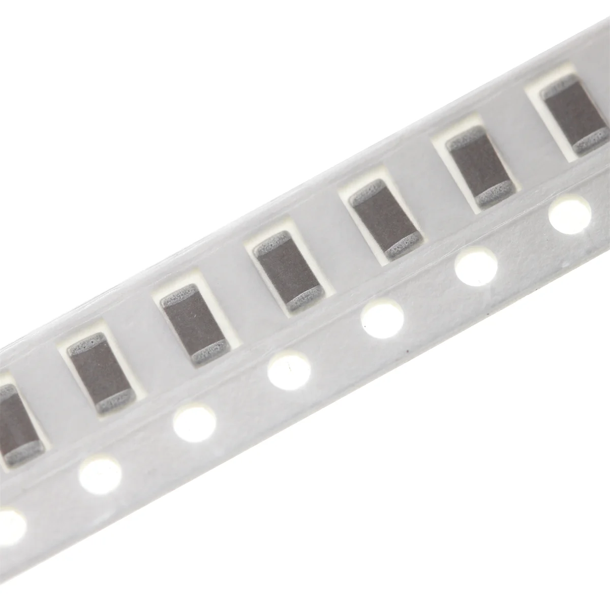 50PCS 1206 SMD capacitor Ceramic capacitor 1uf 4.7uf 22uf 1nf 4.7nf 18nf 22nf 1P 4.7P 18P 22P