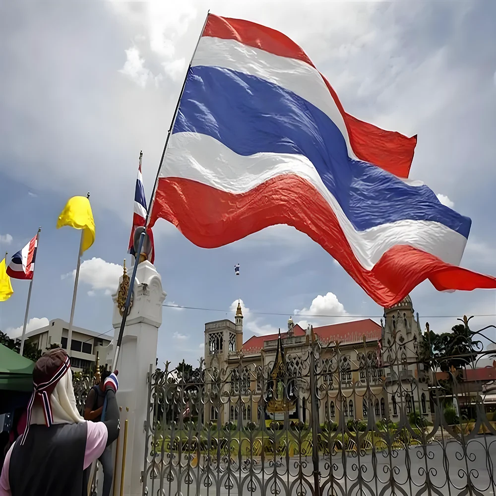 Thailand National Flag 90x150 Cm Polyester Hanging Banner for Southeast Asian Events Easy-to-Hang Thai Pride Display