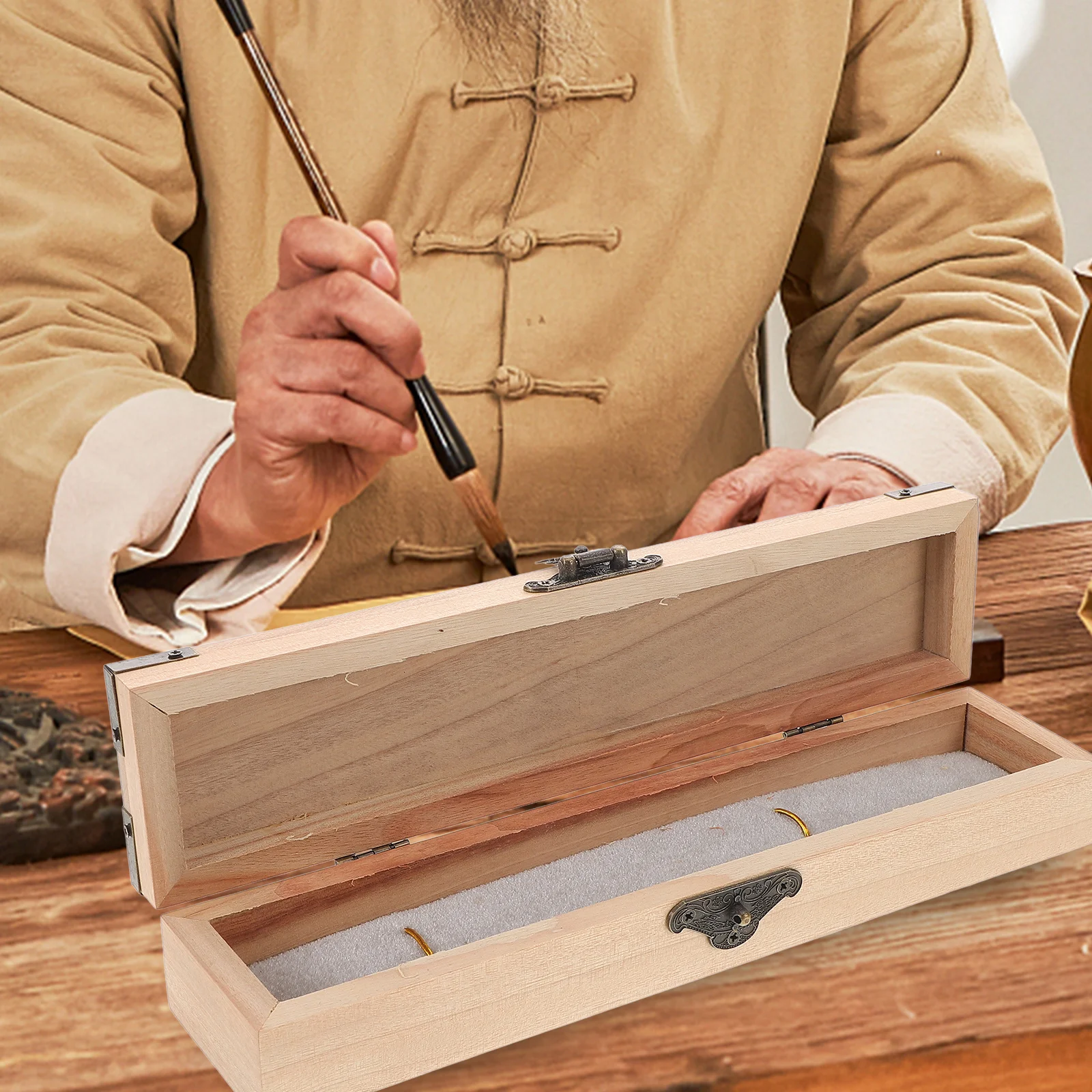

Vintage Chinese Wood Calligraphy Brush Box Single Brush Holder Portable Organizer with Subtle Wood Scent for Artists