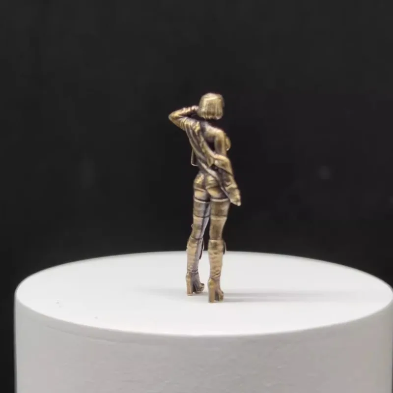 황동 모던 하이 부츠 뷰티 1:64 모델 액션 피규어, 미니어처 데스크탑 자동차 인테리어 장식 액세서리 장난감