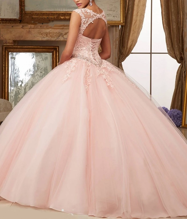 Fanshao quinceanera vestidos apliques contas colher pescoço bola vestidos sparkly doce 16 anos vestidos de princesa para 15 anos