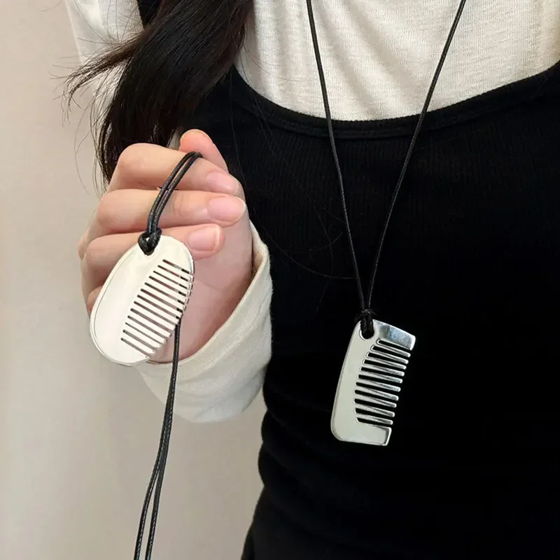 Visper Warna Underso Perempuan