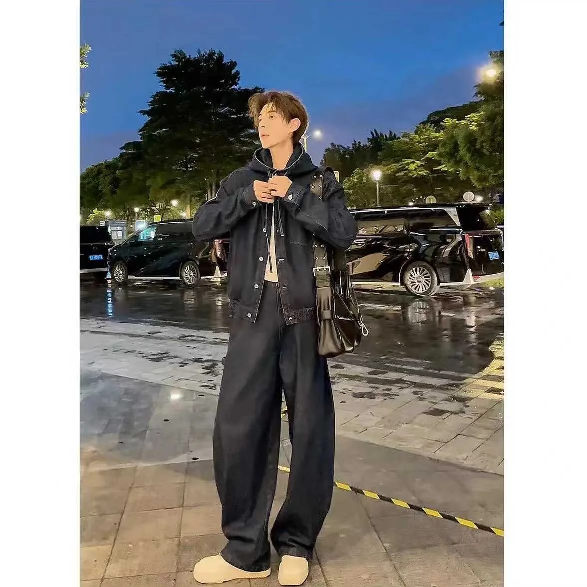 

Retro Loose Men's Denim Jaet And Pants Set Faionable And Haome Long Sve Autumn Collection Chinese Brand