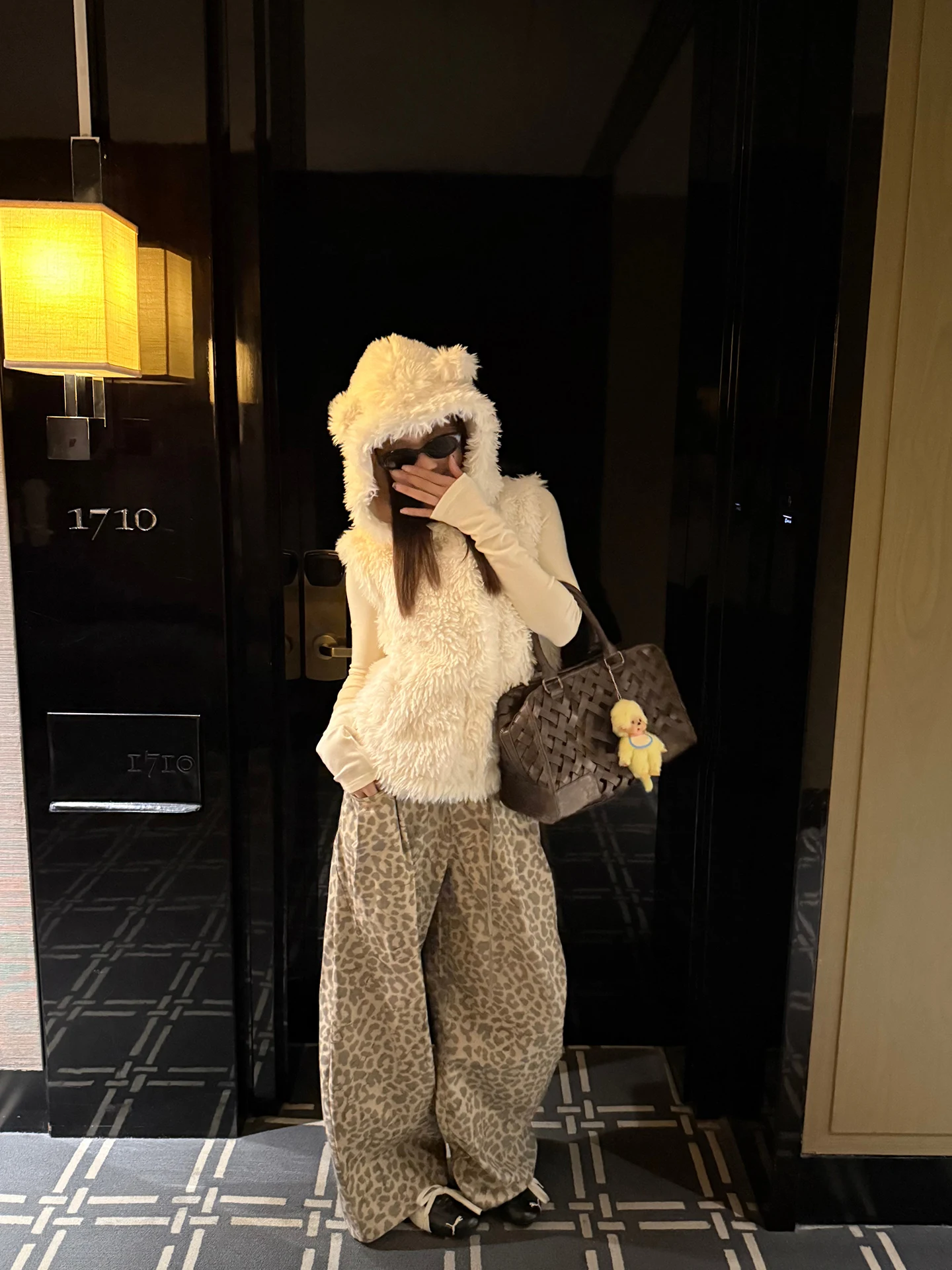 

White Bear Ear Hoodie Vest Women's ort Coat Casual Loose Fit Long Sve Autumn Winter New Sle Spicy Girl Furry Top