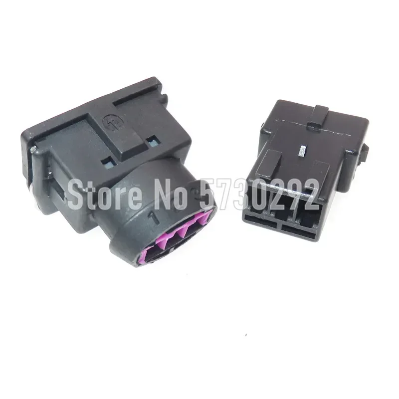 3P 443906233 828840-1 Stepping Motor Idling Engine Socket Electrical Wiring Harness Socket For Bosch EV1 Automobile Plug