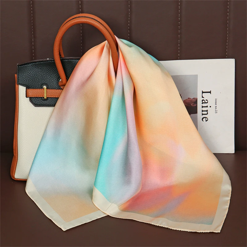 

Элитный бренд 2026: Градиентный квадратный шелковый платок для женщин, хиджаб, повязка для волос, 70 см, шейный платок, женская атласная шаль, лента, ободок для волос