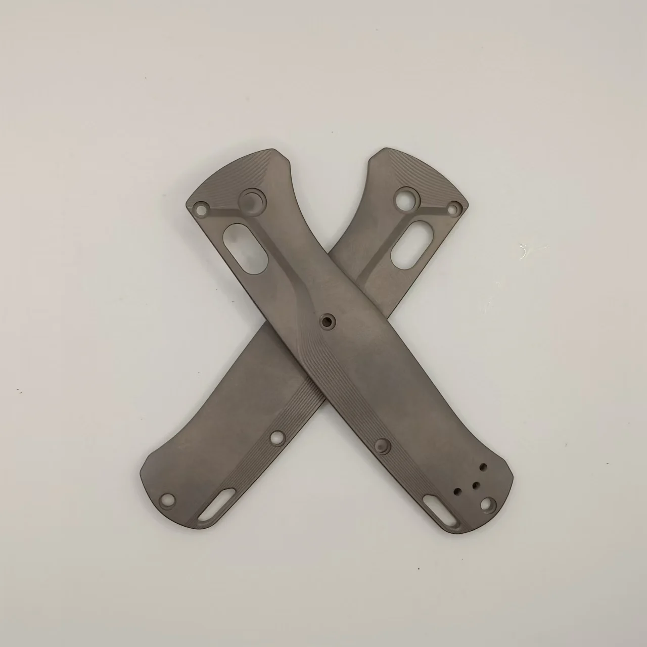 

1 Pair Titanium Alloy Grip Handle Scales for Benchmade Bugout 535 Knives DIY Parts