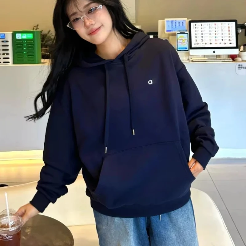 

Loose Fit Oversized Pullover, Unisex Graphic Print Sweatshirt, Casual Warm Streetwear Essential for Autumn Winter