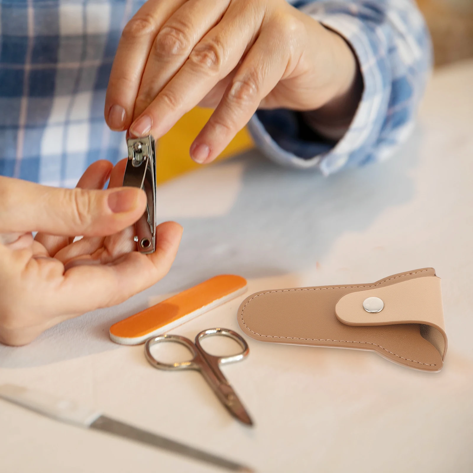 

Nail Scissors Protective Cover Case Cuticle Bag Clippers Holder Pouch Storage Manicure Grooming Scissor Durable