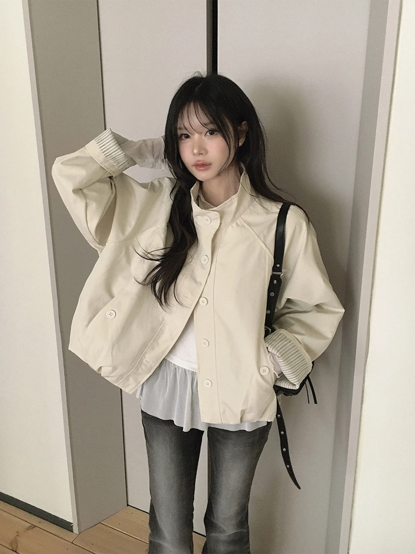 Loose Fit Long Sleeve Short Jacket Women's Korean Style Stand Collar Striped Outerwear Autumn New Style Button Closure Top